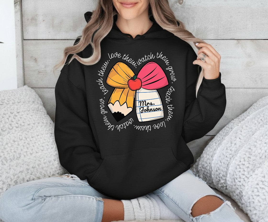 Custom Teacher Name Shirt, Personalized Teacher Appreciation Gift for Teacher Shirt Sweatshirt Hoodie, Back to School Tee, Christmas Teacher Shirt