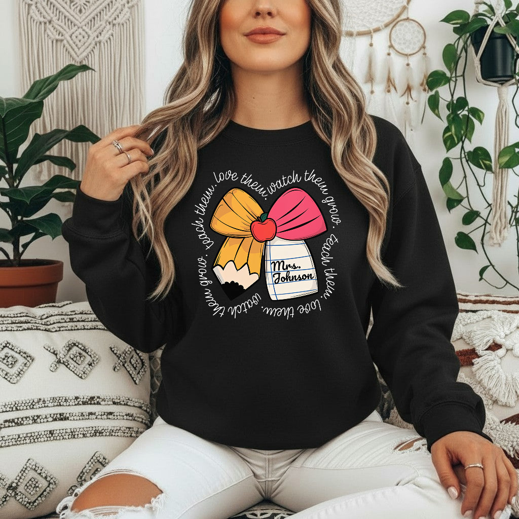 Custom Teacher Name Shirt, Personalized Teacher Appreciation Gift for Teacher Shirt Sweatshirt Hoodie, Back to School Tee, Christmas Teacher Shirt